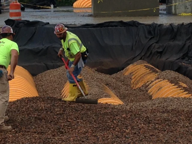 Contractor, Pyramid Constructors, placed material in one continuous pour.